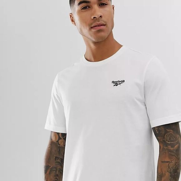 Reebok  Vector Tees  Size M - Picture 3 of 6